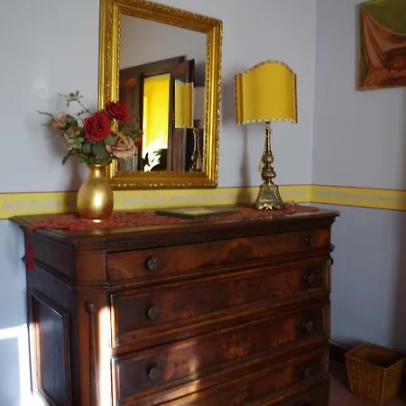 Marinucci's House Bed & Breakfast Bevagna