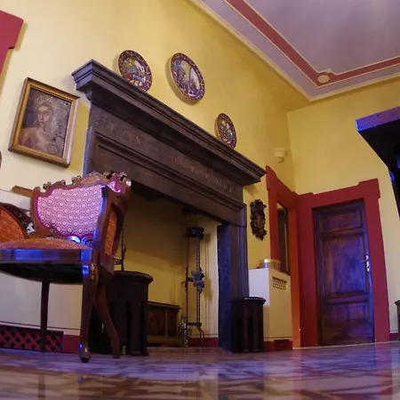 Marinucci's House 2* Bevagna