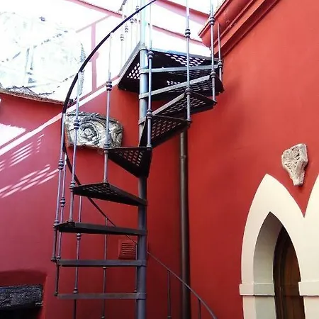 Marinucci's House 住宿加早餐酒店 贝瓦尼亚